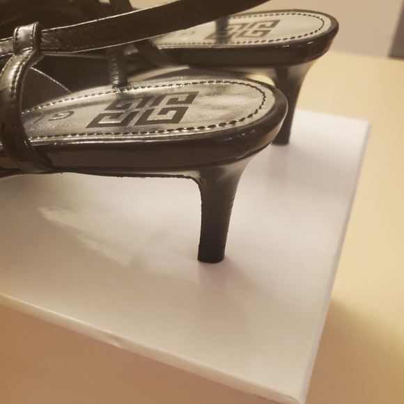 Givenchy shoes womens size 9US - Picture 3 of 5